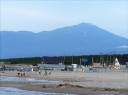 湯野浜から見た鳥海山